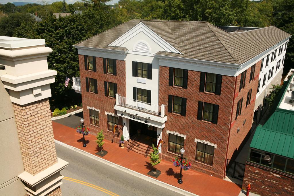 Main Street Inn Блексбург Екстериор снимка